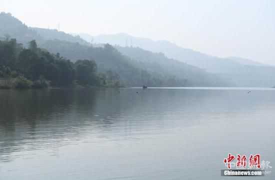 资料图：三峡蓄水现平湖美景。陈超 摄