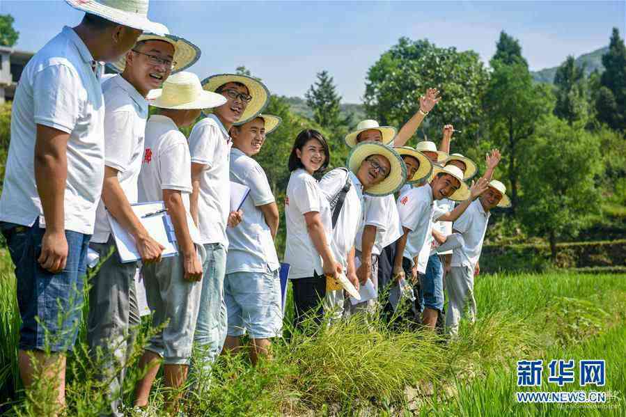 （新华全媒头条·图文互动）（6）以青春之名，续写时代华章——写在五四青年节到来之际