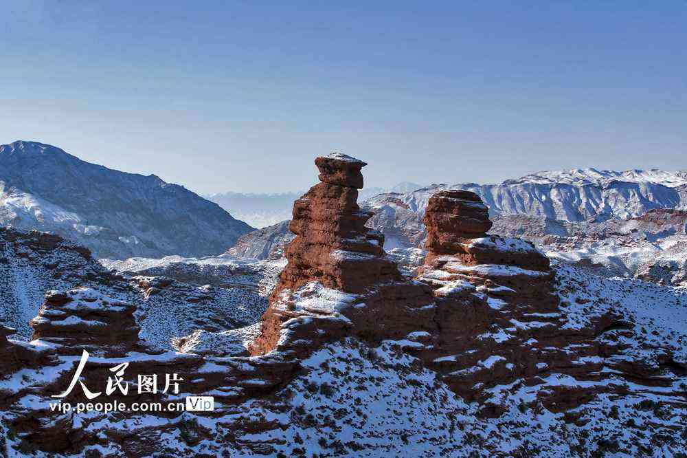 近日拍摄的张掖平山湖大峡谷壮美景色。