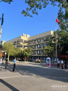 衡阳市衡钢中学法治副校长进校园