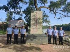 湖南蓝山：“红军路上”交警中队